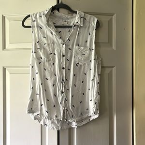 SO/ Kohls popsicle/rocket pop print sleeveless shirt. Size Large